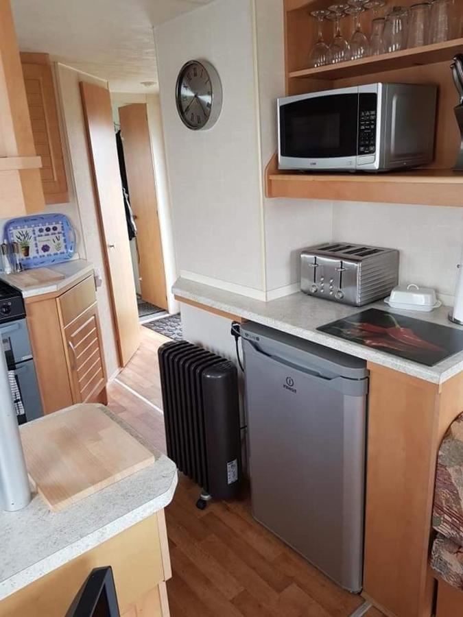 I 10 Caravan 4 Berth Chase Caravan Park 잉골드멜스 외부 사진